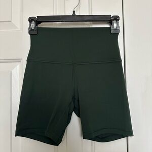 6 inch Align shorts in Legacy Green